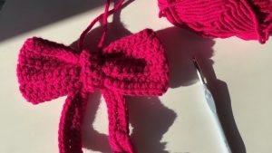 Unique Crochet Bow Pattern To Dress Up Anything