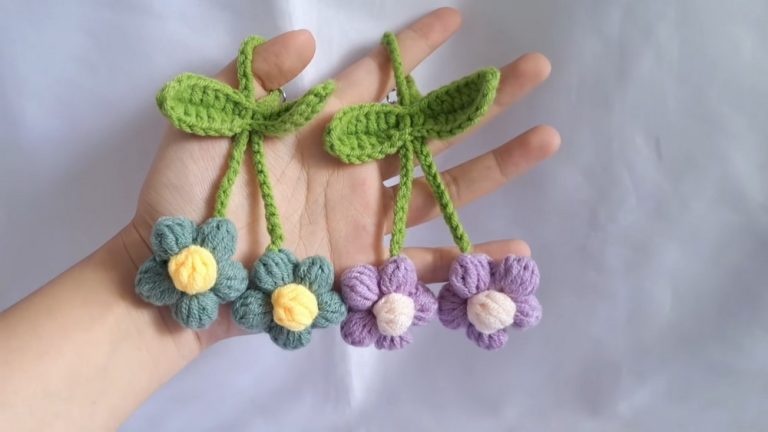Crochet Puff Flower Keychain 2