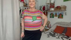 Show Off Handmade Fashion with Crochet 4-Leaf Clover Top