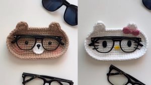 Crochet Bear & Hello Kitty Glasses Holder Tutorial 1