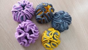 Crochet Scrunchie Tutorial 1