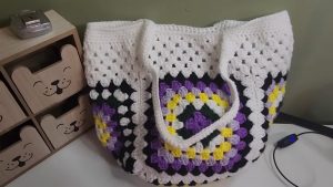Granny Square Crochet Bag Easy 5 Squares 1