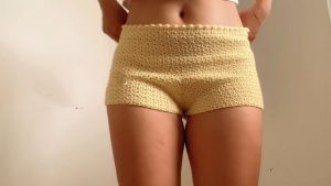 Mini Short Crochet Pattern 1