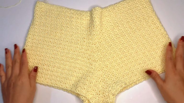 Micro Short Pattern Easy Crochet Mini Shorts Pattern For Summer Days - Crocht Art