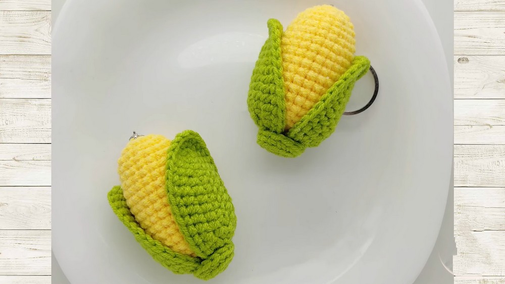 Crochet Corn Keychain Tutorial 1