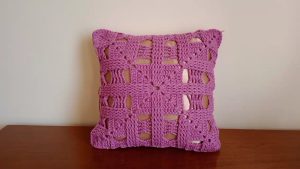 Crochet Cushion Cover Pattern 1