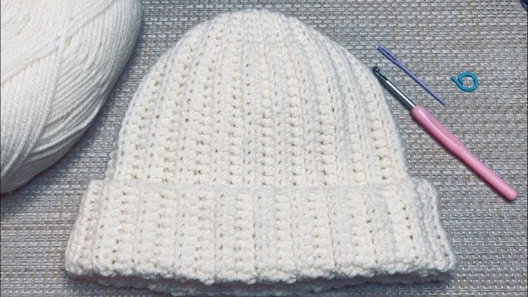Easy Crochet Hat Tutorial 1