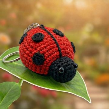 6 Crochet Ladybug Tutorials 1