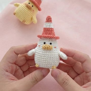 Crochet Easy & Cute Duck Pattern