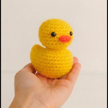 Easy Little Duckling Crochet Pattern