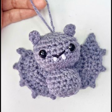Crochet Amigurumi Bat Halloween Pattern