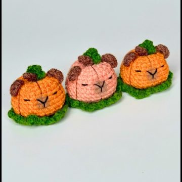 Crochet Capybara Pumpkin Halloween Pattern