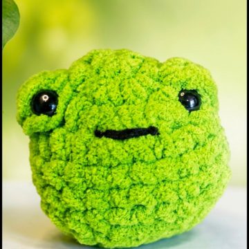 Crochet Frog Amigurumi Pattern